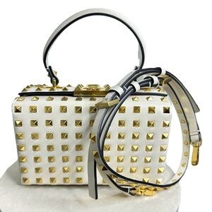 Valentino Garavani Rockstud Alcove box bag